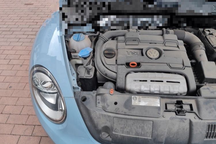 Used Volkswagen Beetle 2013 1.4TSI Fashion Edition Engine Bay Right