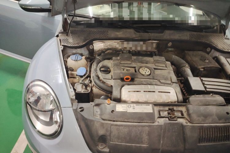 Used Volkswagen Beetle 2013 1.4TSI Fashion Edition Engine Bay Right