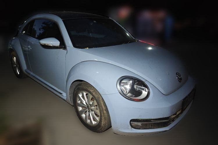 Used Volkswagen Beetle 2013 1.2TSI Comfort Model Front Right 45 Deg