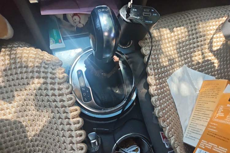 Used Volkswagen Beetle 2013 1.2TSI Fashion Edition Gear Lever