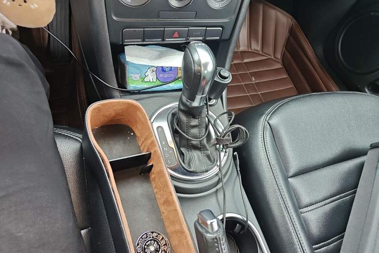 Used Volkswagen Beetle 2013 1.4 TSI Comfort Model Gear Lever