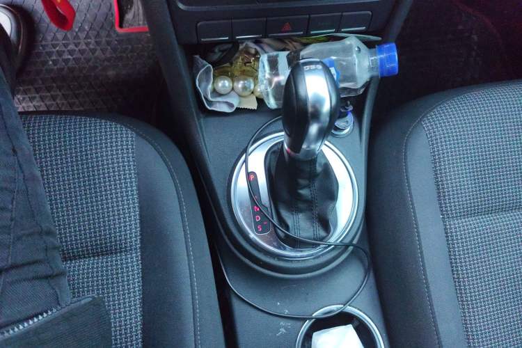 Used Volkswagen Beetle 2013 1.2TSI Fashion Edition Gear Lever