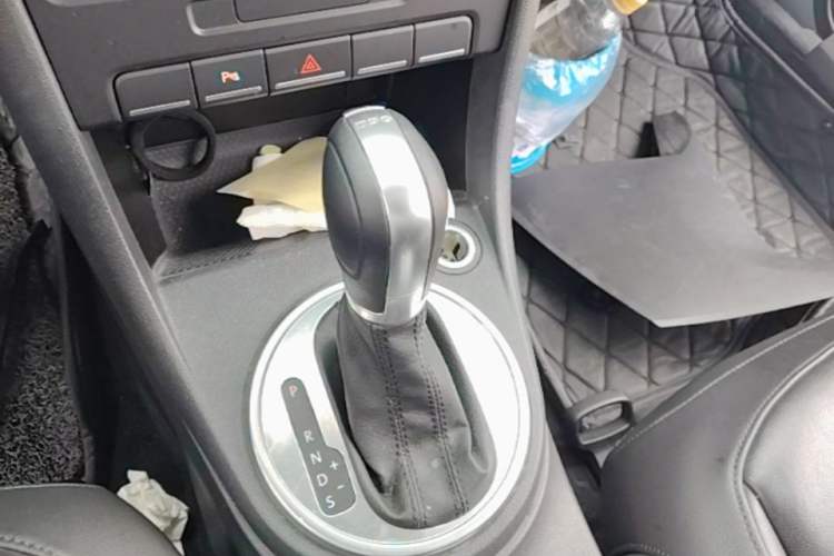 Used Volkswagen Beetle 2013 1.4TSI R-Line Gear Lever