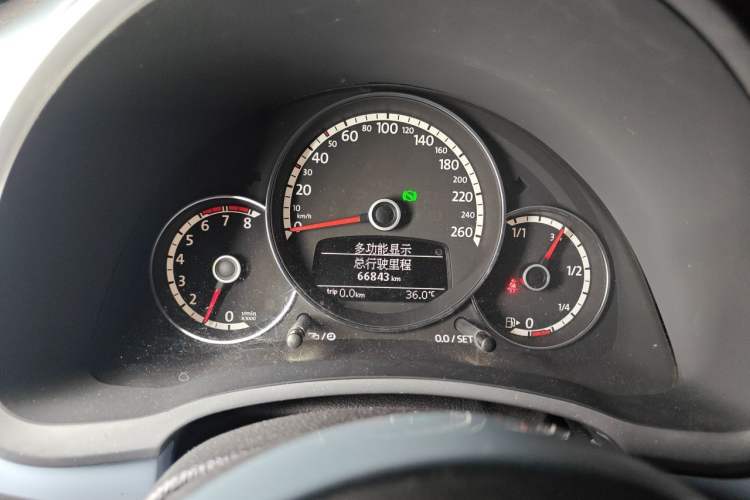Used Volkswagen Beetle 2013 1.2TSI Comfort Model Instrument Cluster