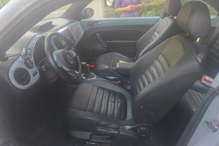 Used Volkswagen Beetle 2013 1.4 TSI Comfort Model Left Front Seat