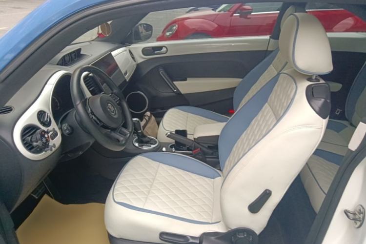 Used Volkswagen Beetle 2013 2.0 TSI Top-Trim Model Left Front Seat
