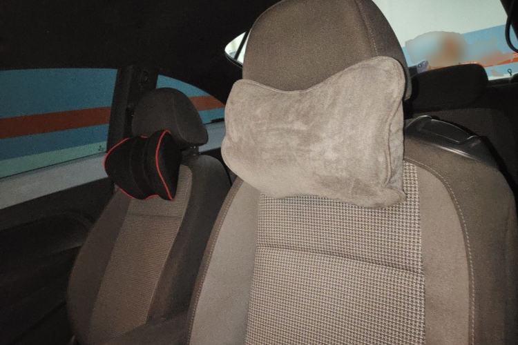 Used Volkswagen Beetle 2013 1.4TSI Fashion Edition Left Front Seat