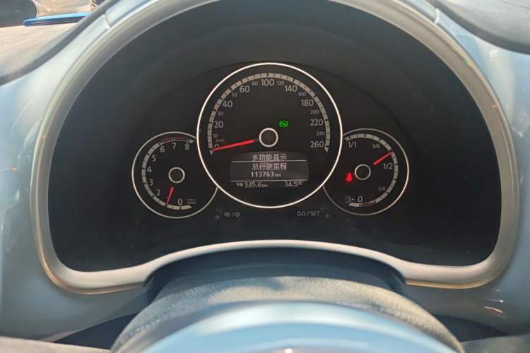 Used Volkswagen Beetle 2013 1.2TSI Fashion Edition Odometer Close Up