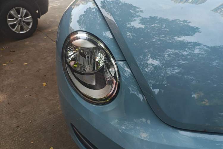 Used Volkswagen Beetle 2013 1.4TSI Fashion Edition Right Front Headlight