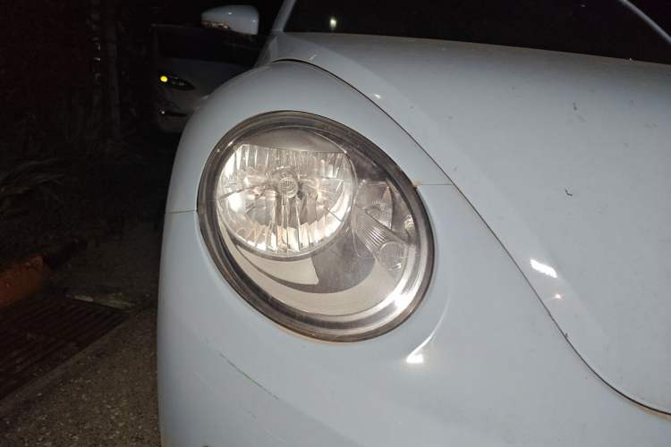 Used Volkswagen Beetle 2013 1.2TSI Comfort Model Right Front Headlight