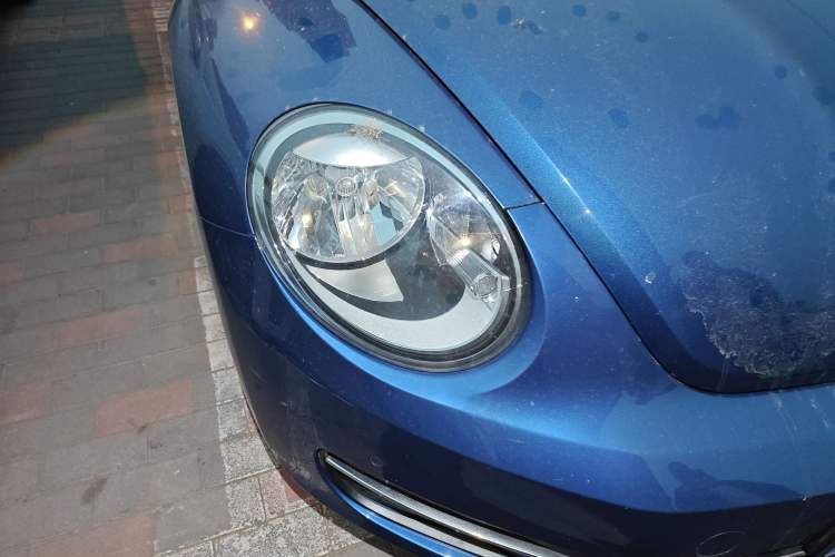 Used Volkswagen Beetle 2013 1.4TSI Luxury Model Right Front Headlight