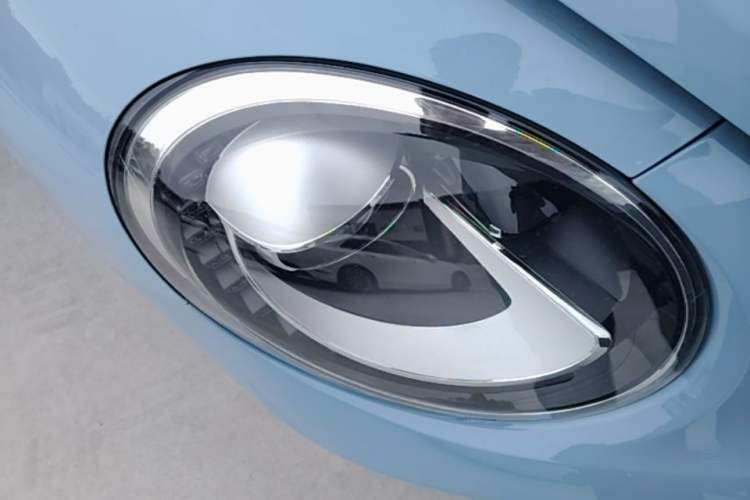 Used Volkswagen Beetle 2013 1.4TSI R-Line Right Front Headlight