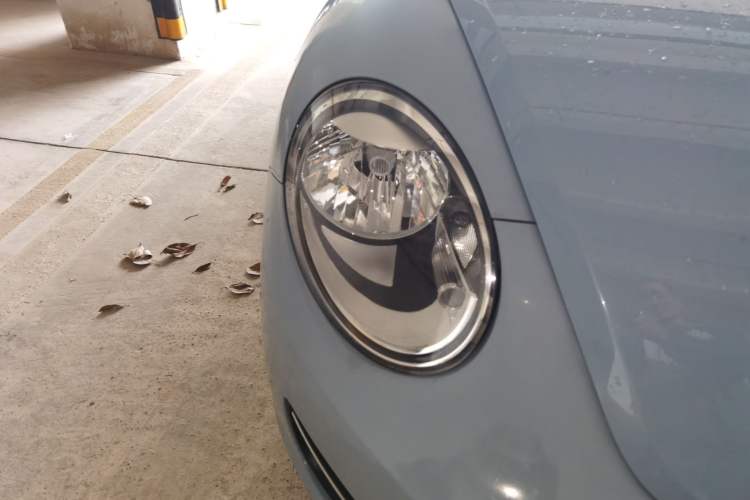Used Volkswagen Beetle 2013 1.4TSI Fashion Edition Right Front Headlight