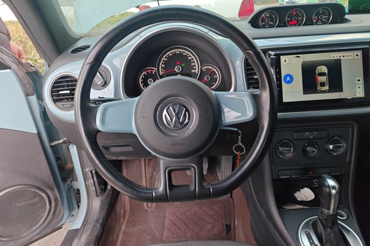 Used Volkswagen Beetle 2013 1.4TSI Fashion Edition Steering Wheel