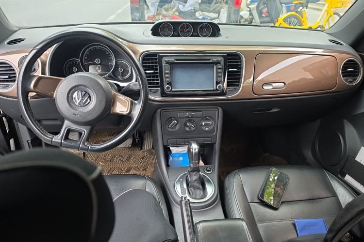 Used Volkswagen Beetle 2013 1.2TSI Fashion Edition Center Console