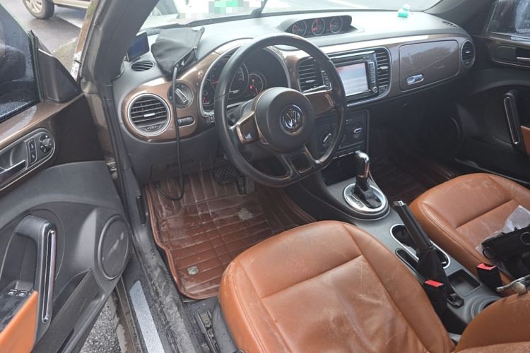 Used Volkswagen Beetle 2013 1.2TSI Fashion Edition Center Console