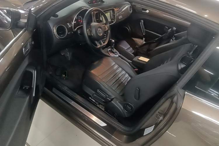 Used Volkswagen Beetle 2013 1.4 TSI Comfort Model Driver Seat