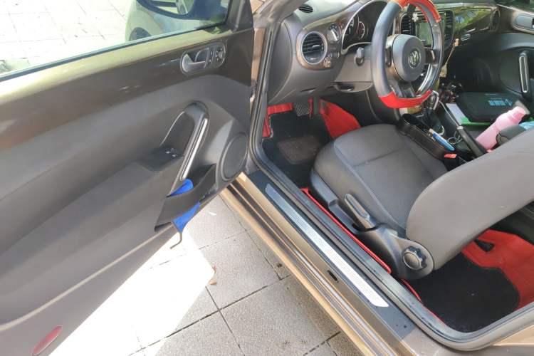 Used Volkswagen Beetle 2013 1.4TSI Fashion Edition Driver Seat