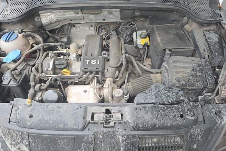 Used Volkswagen Beetle 2013 1.2TSI Fashion Edition Engine Bay