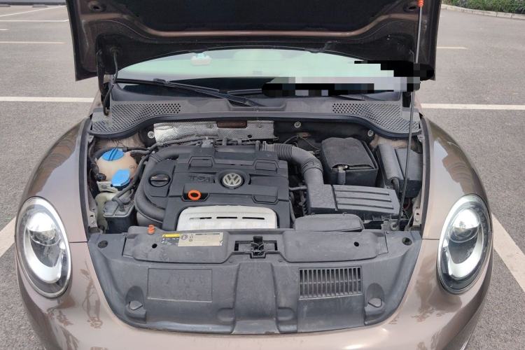 Used Volkswagen Beetle 2013 1.4 TSI Comfort Model Engine Bay
