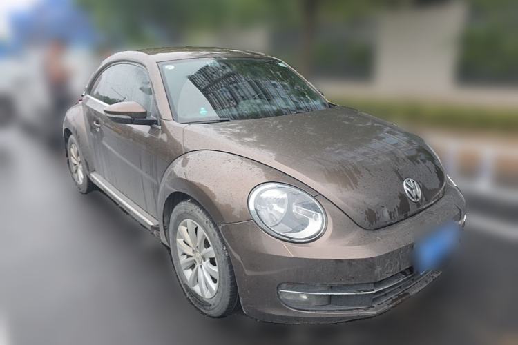 Used Volkswagen Beetle 2013 1.2TSI Fashion Edition Front Right 45 Deg
