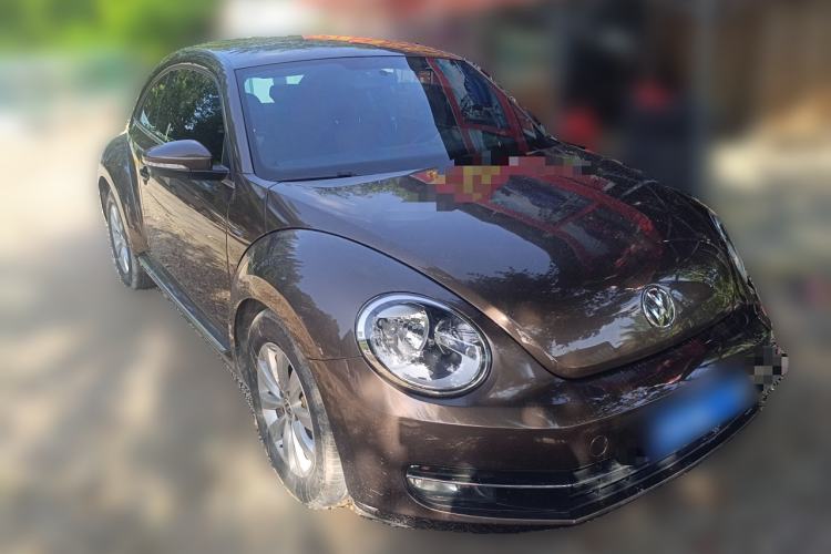 Used Volkswagen Beetle 2013 1.2TSI Fashion Edition Front Right 45 Deg