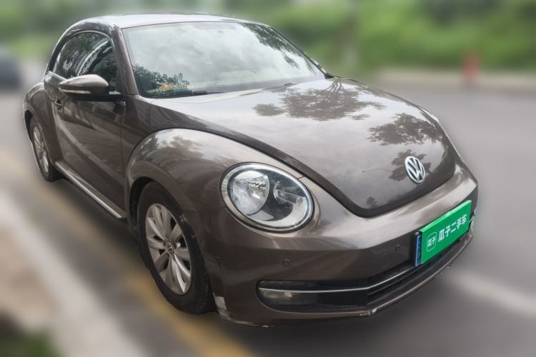 Used Volkswagen Beetle 2013 1.2TSI Fashion Edition Front Right 45 Deg