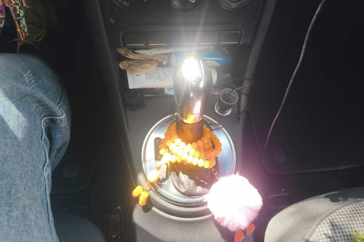 Used Volkswagen Beetle 2013 1.4TSI Fashion Edition Gear Lever