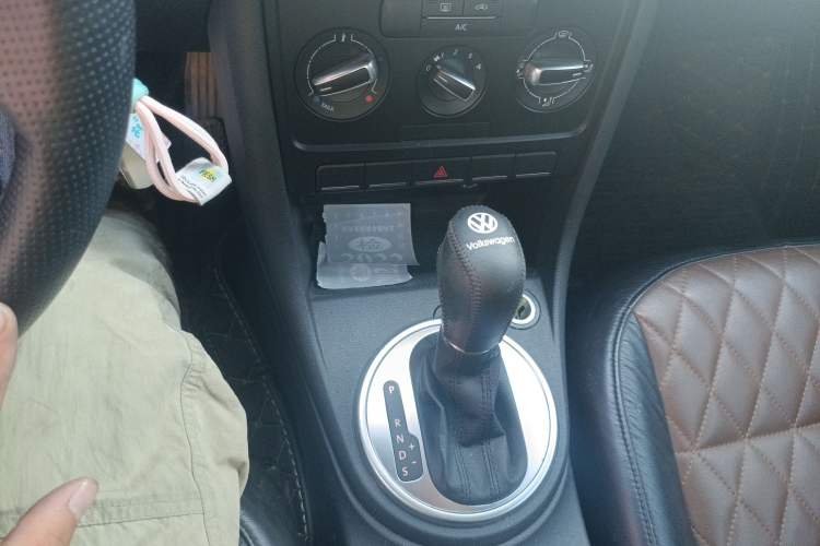 Used Volkswagen Beetle 2013 1.2TSI Fashion Edition Gear Lever