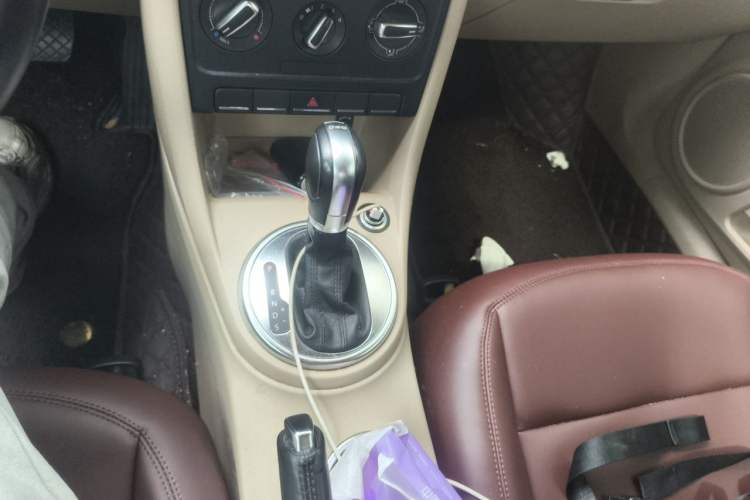 Used Volkswagen Beetle 2013 1.2TSI Fashion Edition Gear Lever