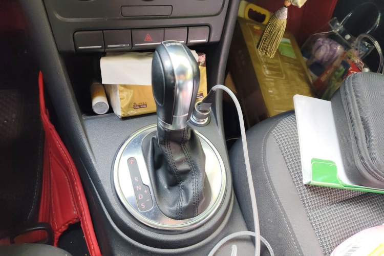 Used Volkswagen Beetle 2013 1.4TSI Fashion Edition Gear Lever