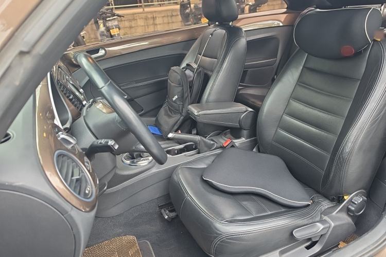 Used Volkswagen Beetle 2013 1.2TSI Fashion Edition Left Front Seat