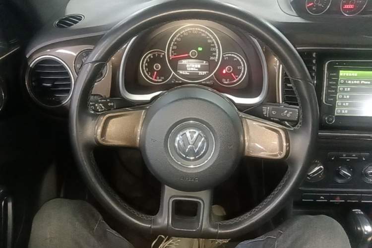 Used Volkswagen Beetle 2013 1.4 TSI Comfort Model Steering Wheel