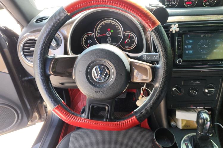 Used Volkswagen Beetle 2013 1.4TSI Fashion Edition Steering Wheel