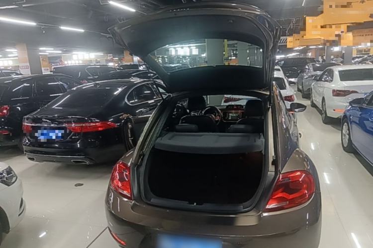 Used Volkswagen Beetle 2013 1.4 TSI Comfort Model Trunk