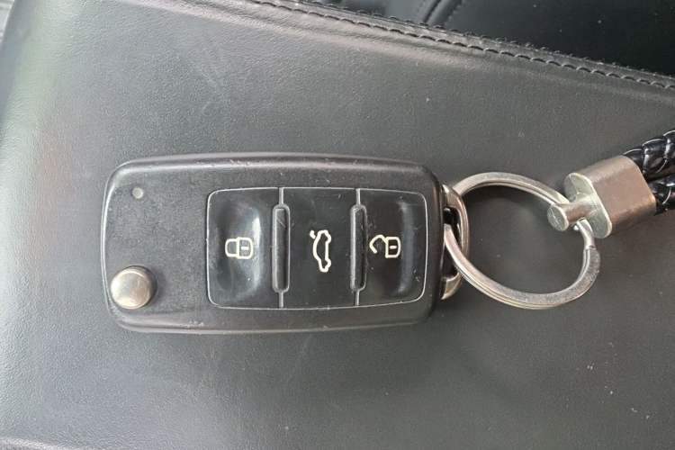 Used Volkswagen Beetle 2013 1.2TSI Fashion Edition Vehicle Key