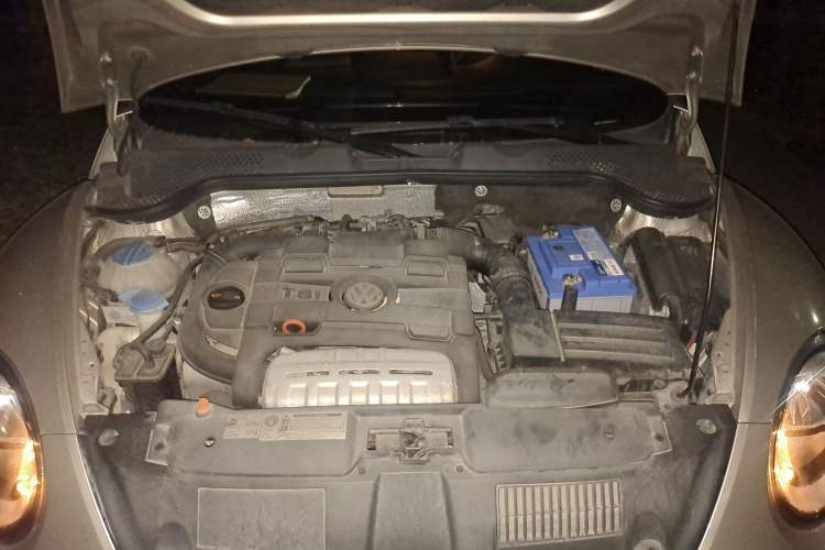 Used Volkswagen Beetle 2013 1.4 TSI Comfort Model Engine Bay