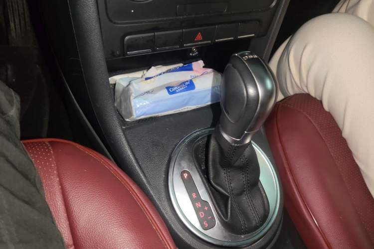 Used Volkswagen Beetle 2013 1.2TSI Fashion Edition Gear Lever