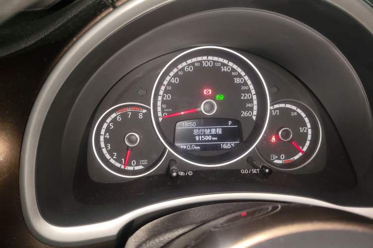 Used Volkswagen Beetle 2013 1.2TSI Fashion Edition Instrument Cluster