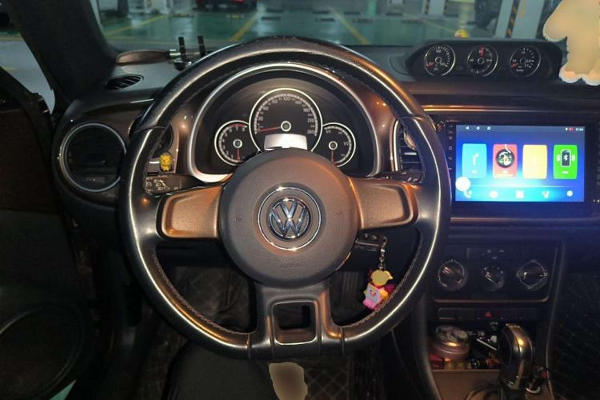 Used Volkswagen Beetle 2013 1.4TSI Fashion Edition Steering Wheel