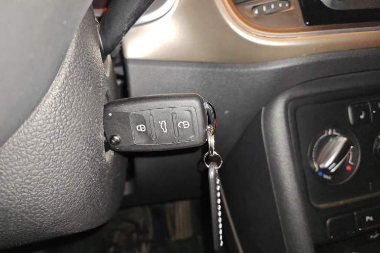 Used Volkswagen Beetle 2013 1.4 TSI Comfort Model Vehicle Key