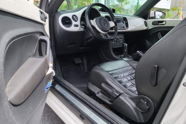 Used Volkswagen Beetle 2013 1.4 TSI Comfort Model Driver Seat
