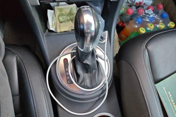 Used Volkswagen Beetle 2013 1.4TSI Luxury Model Gear Lever