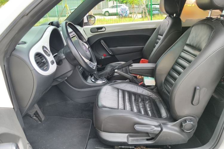 Used Volkswagen Beetle 2013 1.4 TSI Comfort Model Left Front Seat