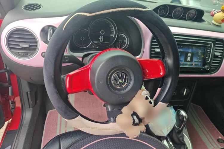 Used Volkswagen Beetle 2013 1.4TSI Fashion Edition Steering Wheel