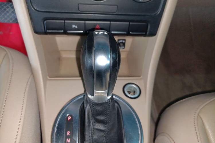 Used Volkswagen Beetle 2013 1.2TSI Comfort Model Gear Lever