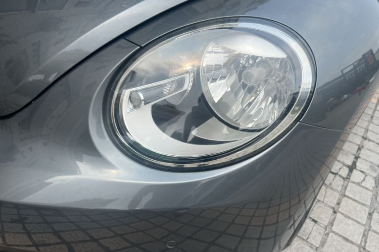 Used Volkswagen Beetle 2013 1.4 TSI Comfort Model Left Front Headlight