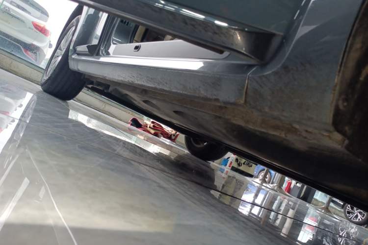 Used Volkswagen Beetle 2013 1.2TSI Comfort Model Right Side Sill
