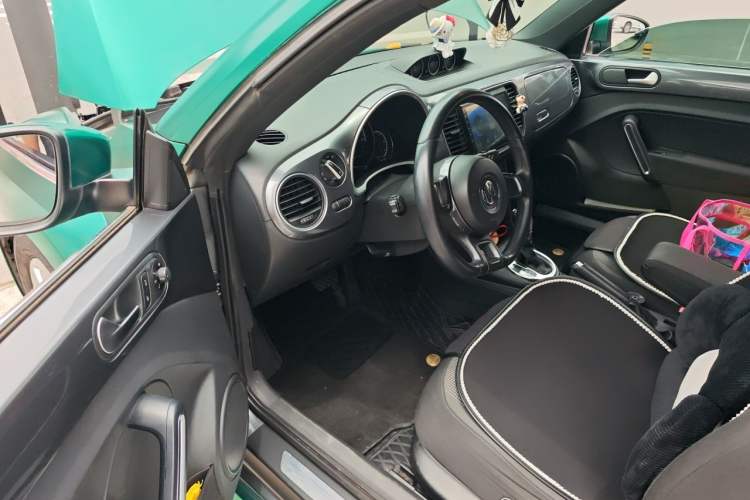 Used Volkswagen Beetle 2013 1.2TSI Fashion Edition Driver Seat