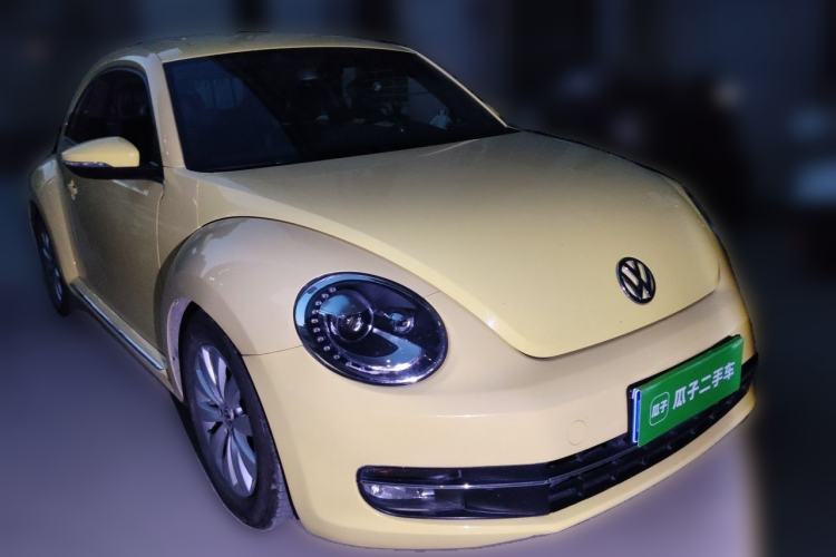 Used Volkswagen Beetle 2013 1.2TSI Fashion Edition Front Right 45 Deg